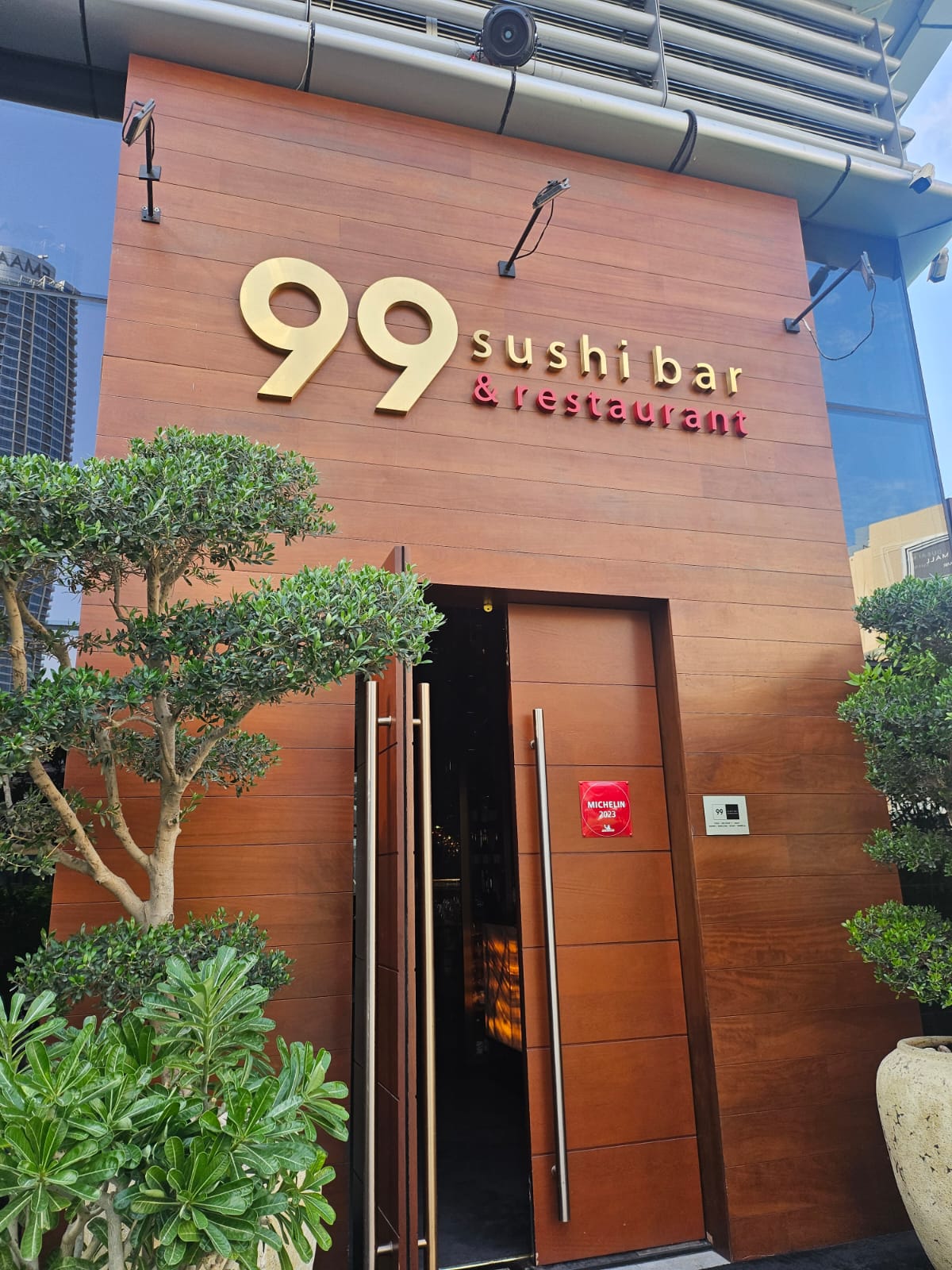 The Thrifty Foodie’s Guide at 99 Sushi Bar’s Michelin Star Experience in Dubai